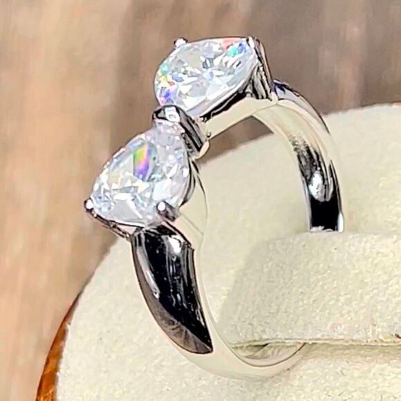Sterling Silver Bow Trillion Cut Diamond Simulate  Ring New - Picture 8 of 9